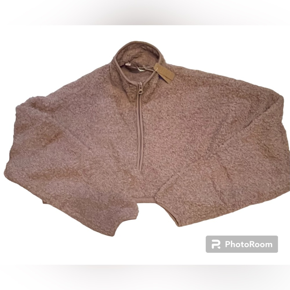 Skims- the Jogger Teddy Bear Crop Size Sm/Med NWT !